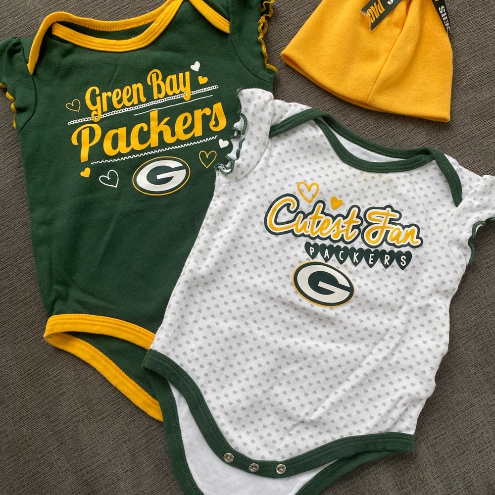 Green Bay Packers Infant Bodysuit Set